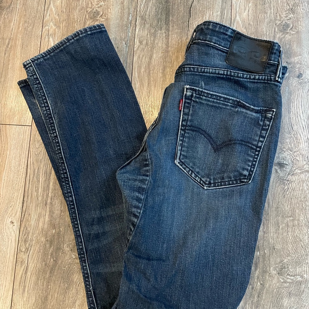 Levi's Men's Slim Jeans in Dark Blue Wash